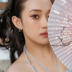 beautiful woman
